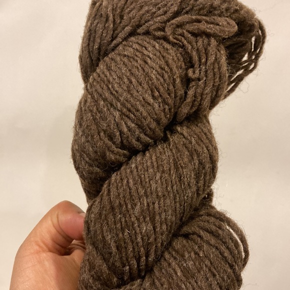 Merino Wool Yarn Kit by Morehouse Farm, Caterpillar Scarf Knit Kit - Picture 8 of 8